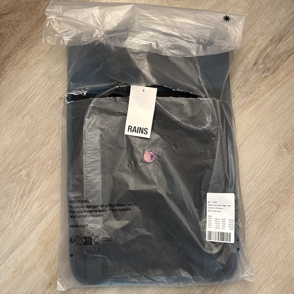 Rains Backpack Mini - Sonic - Picture 5 of 5